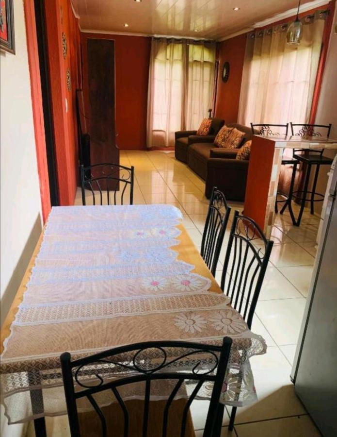 Bamboo Arenal Apartment La Fortuna Ngoại thất bức ảnh