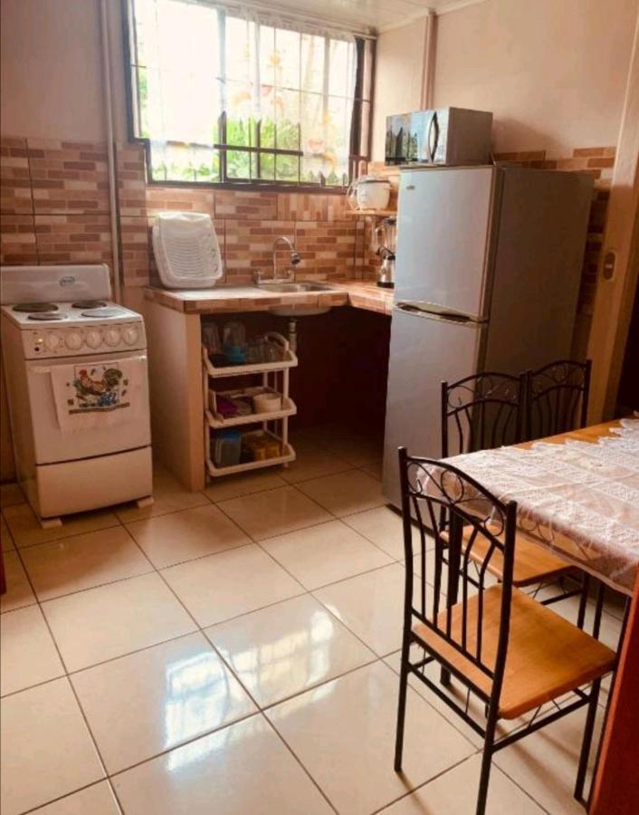 Bamboo Arenal Apartment La Fortuna Ngoại thất bức ảnh